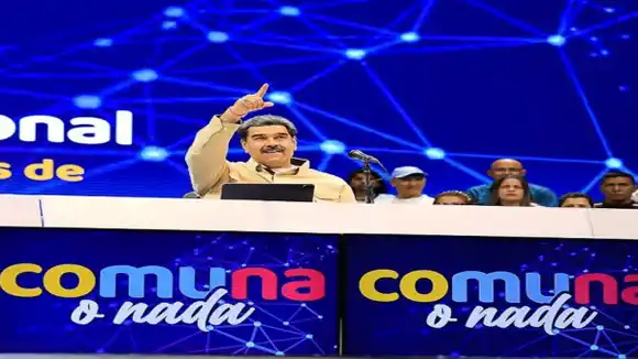 LES QUITA ATRIBUCIONES: Maduro regañó a alcaldes y gobernadores y los pone a «bailar pegado» con las juntas comunales