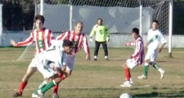 Mitre-Banfield y Rivadavia-Paraná van por la final