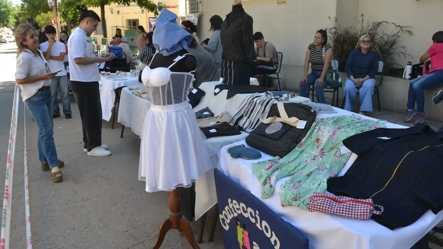 La Escuela Olegario Andrade celebró el Día de la Educación Técnica con una gran muestra anual