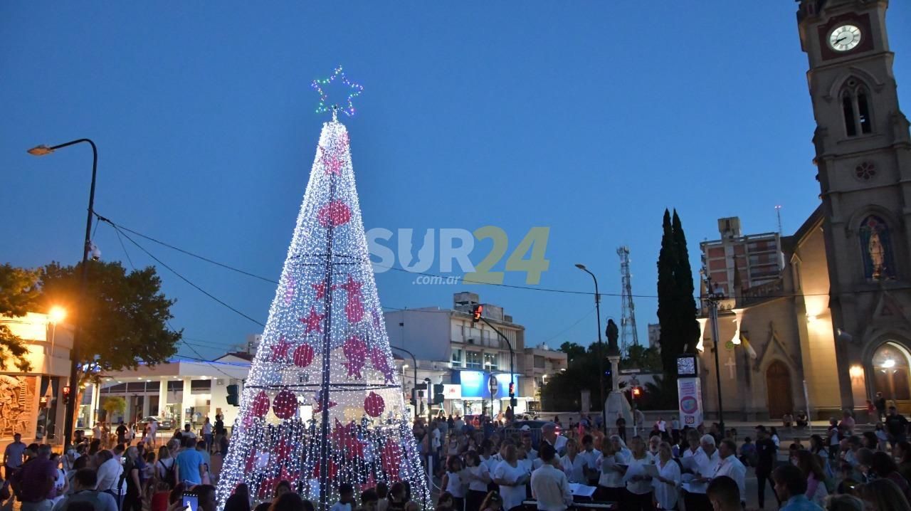 Venado celebra la Navidad con feria, patio de comidas y espectáculos
