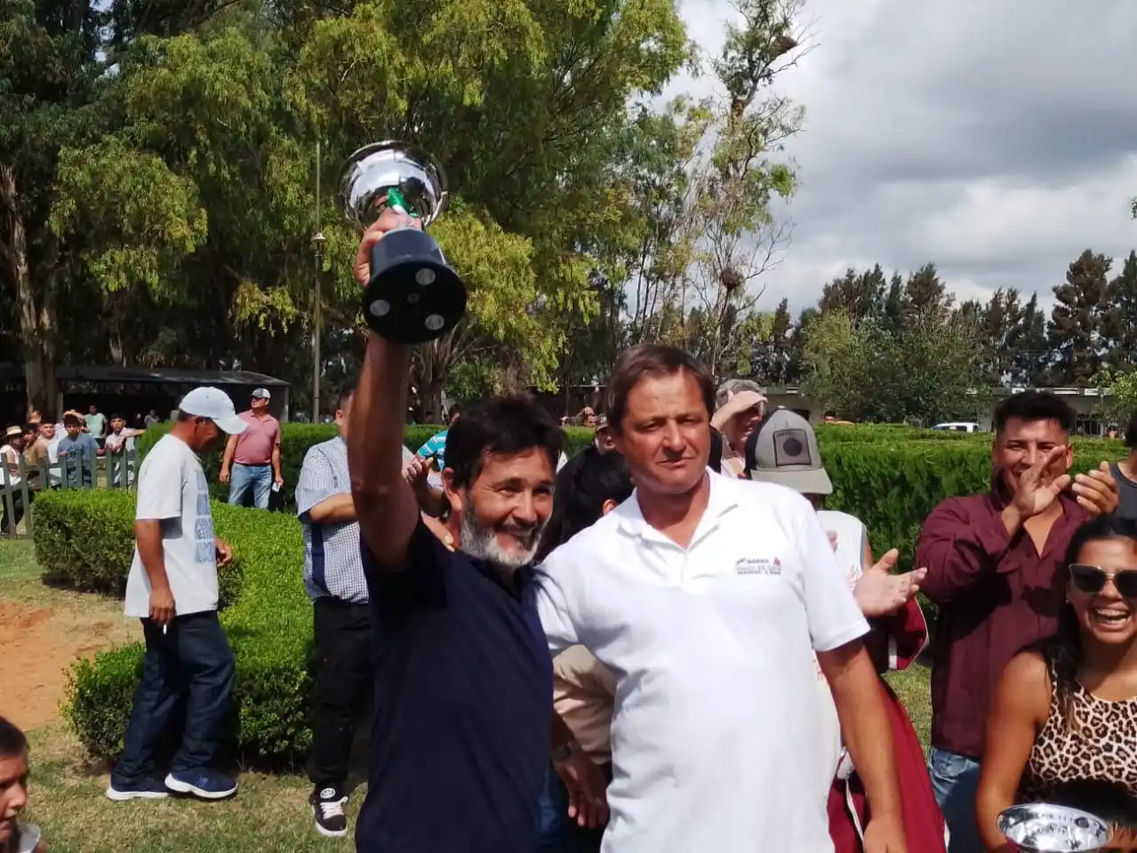 Turf: Radiante Boy y Noah Tom, los ganadores de la Copa Criadores