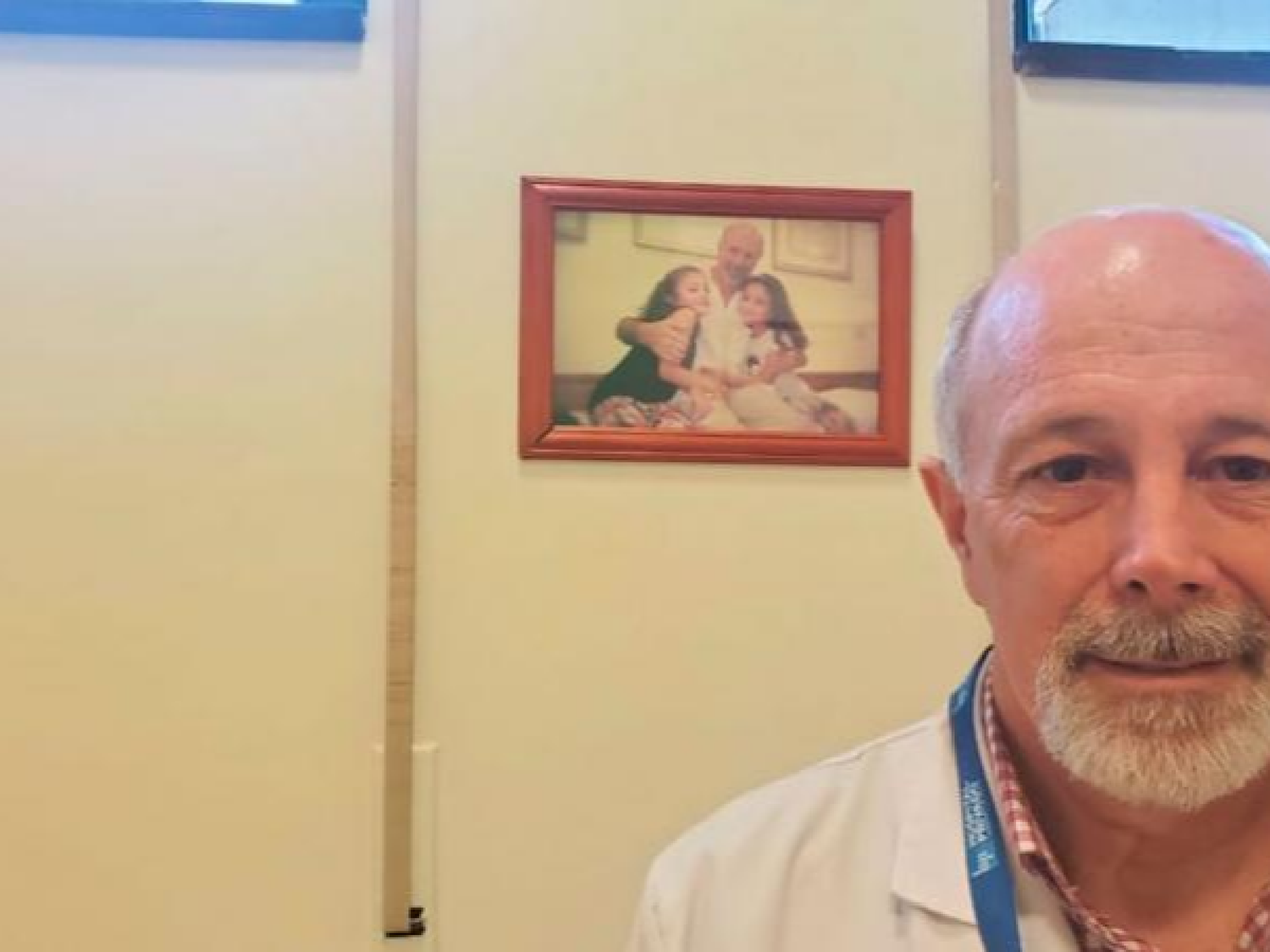 La separación de siameses unidos por la pelvis tiene un antecedente en Córdoba