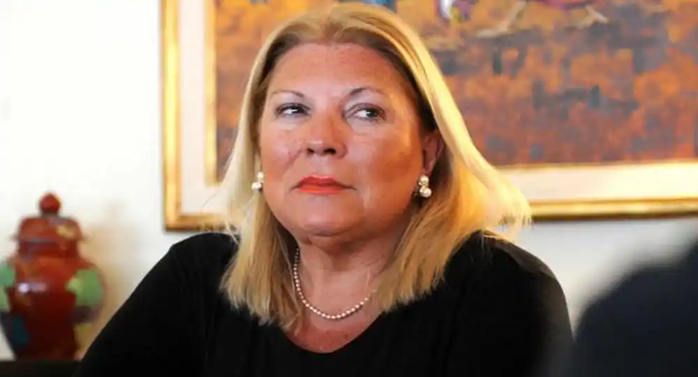 Carrió, la primera en mencionar la fatídica noticia sobre los tripulantes del ARA San Juan: "Están muertos"