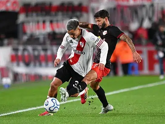 Tigre presentó a Subiabre
