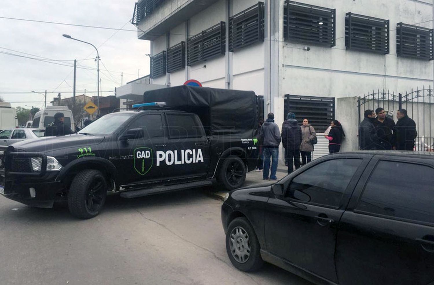 Denuncian "gente armada" y golpes en las elecciones de fileteros