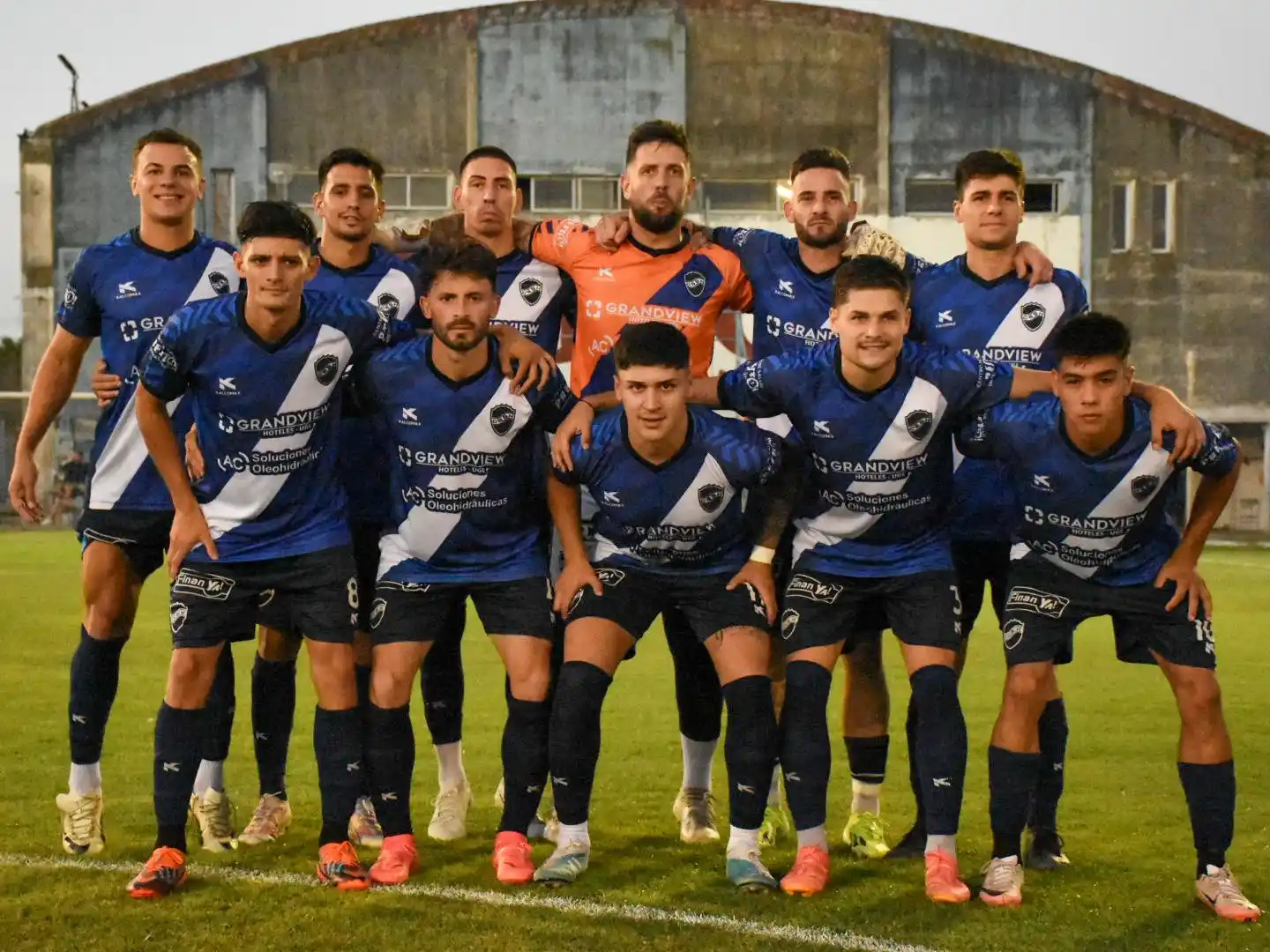 El Lobo se ganó por penales y se adjudicó su zona.(Prensa BH)