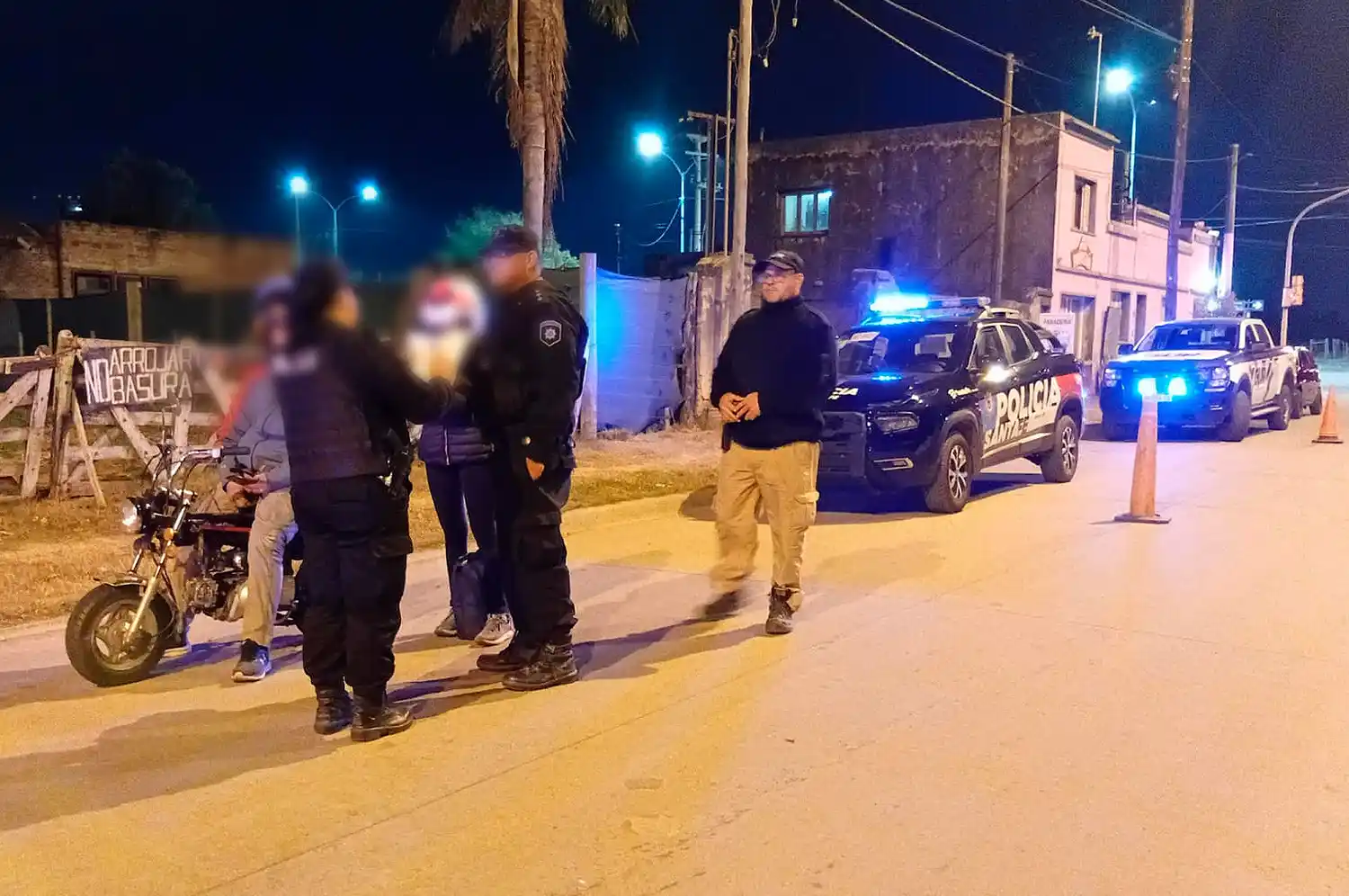 operativo de control policia patrullero detenido comando unificado - 2