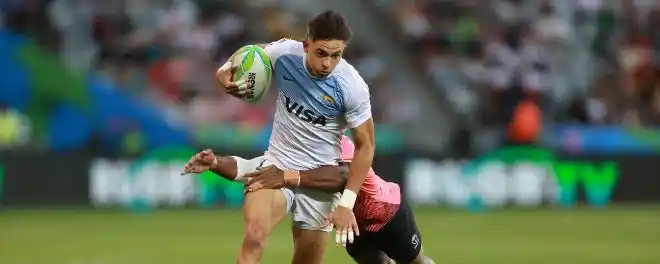 Los Pumas 7 avanzaron a cuartos de final en Sudáfrica