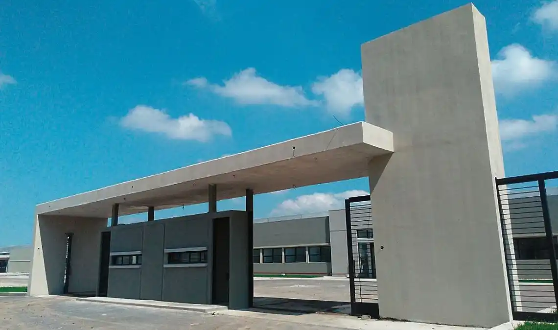 Vidal inaugura una cárcel en Campana