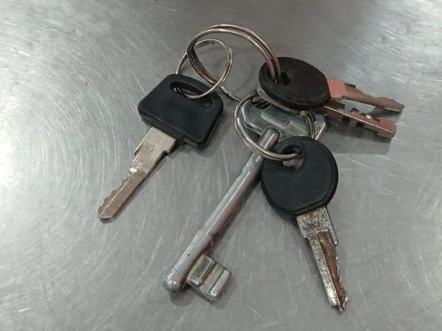 Llaves encontradas en el Supermercado Caseros