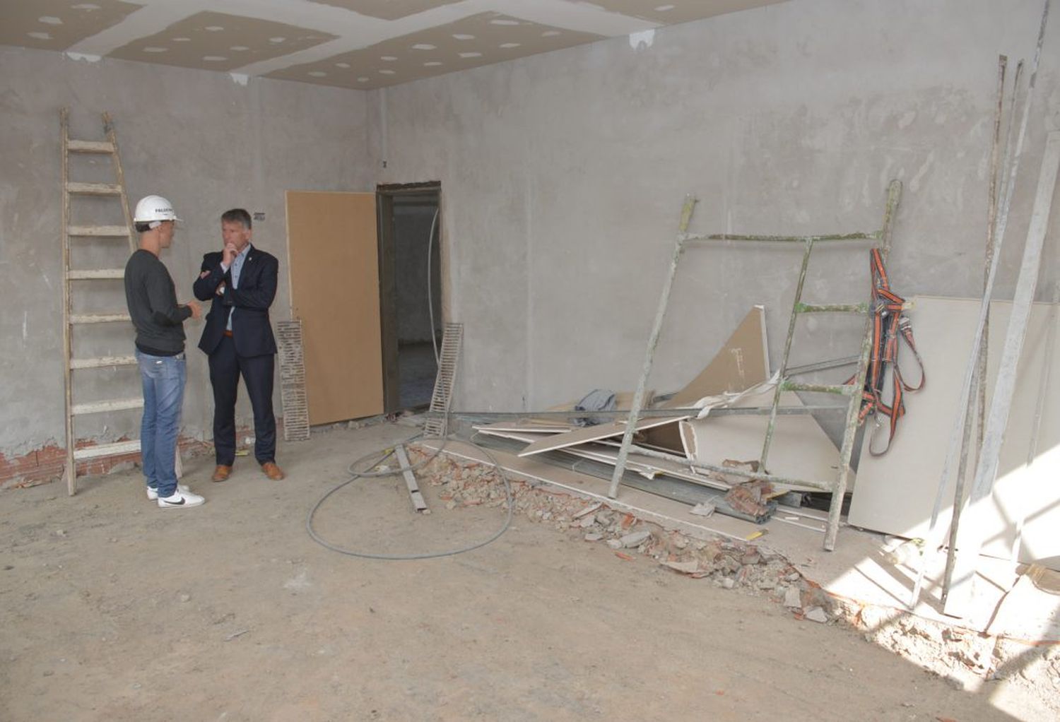 El Municipio informó sobre el avance con diferentes obras en escuelas