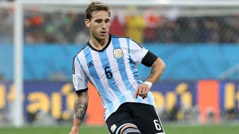 La lesión de Biglia parte al medio a la selección