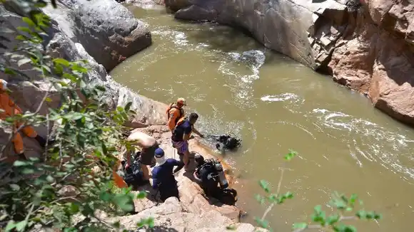Esto le pasó a un joven venezolano que se lanzó a salvar a un niño en un río en Colombia