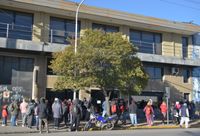 Desarrollo Humano ofreció a vecinos de la toma inscribirse en el Registro de Demanda Habitacional