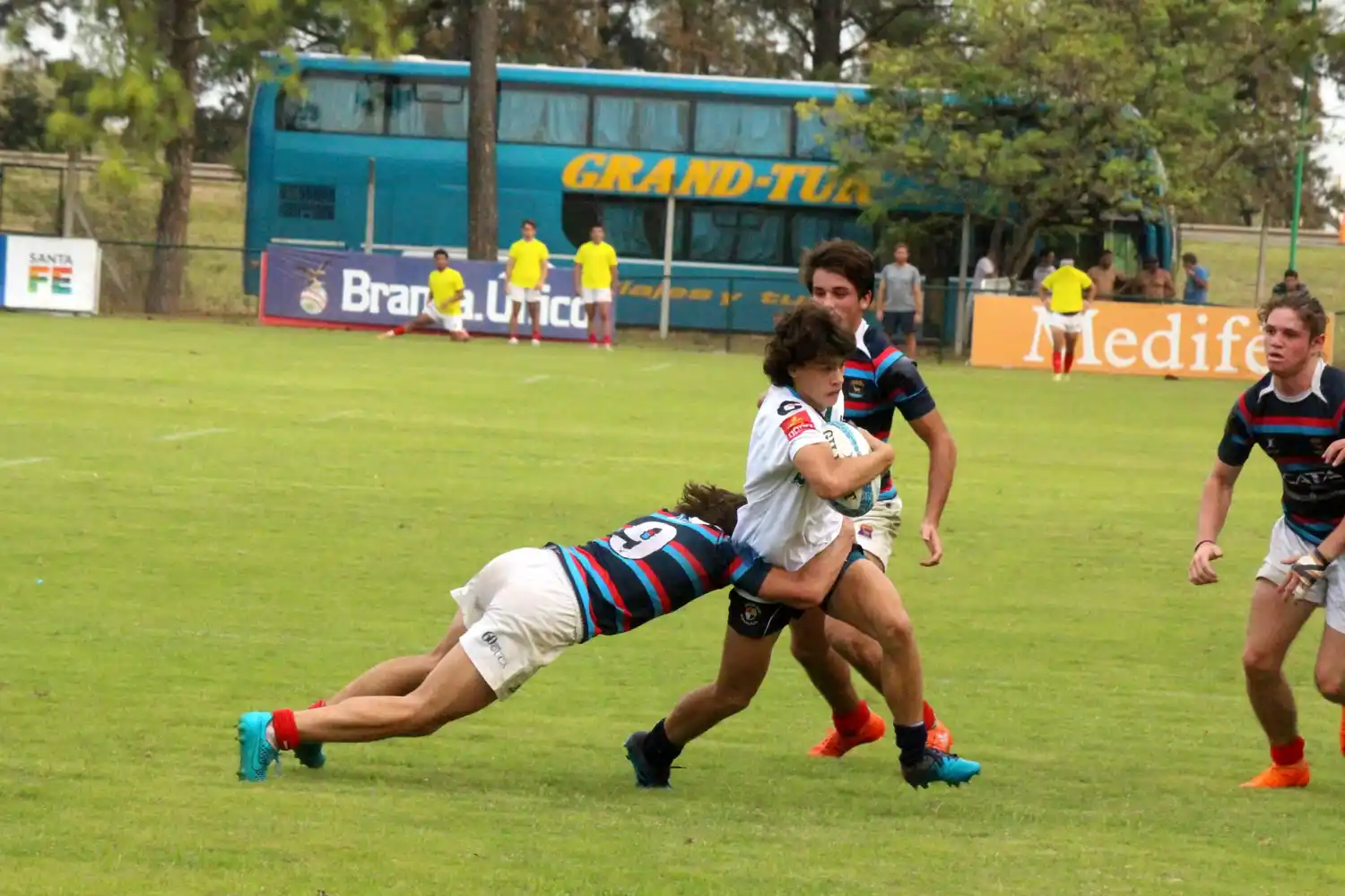 Cierre del Argentino con un amistoso