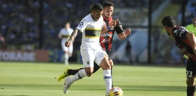 Boca, sobre el final, le ganó a Patronato