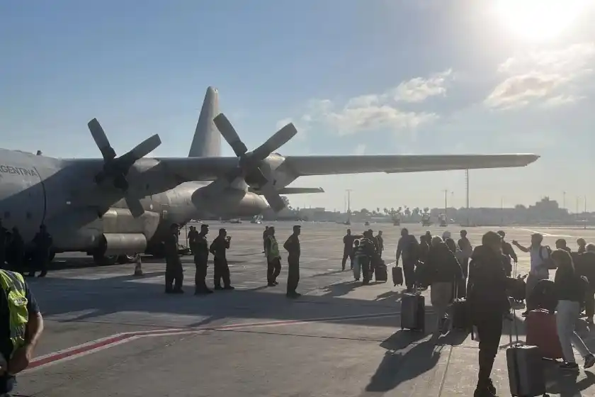 Conflicto en Israel: lograron evacuar al primer contingente de argentinos hacia Roma este jueves
