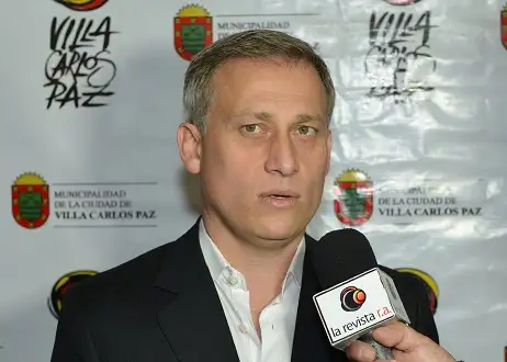 Fuerte respaldo político del intendente de Villa Carlos Paz a Sergio Urribarri