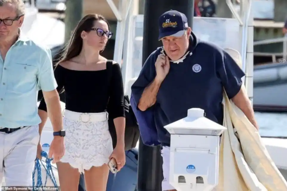 El amor no tiene edad: Bill Belichick y Jordon Hudson, la sorprendente pareja de la NFL
