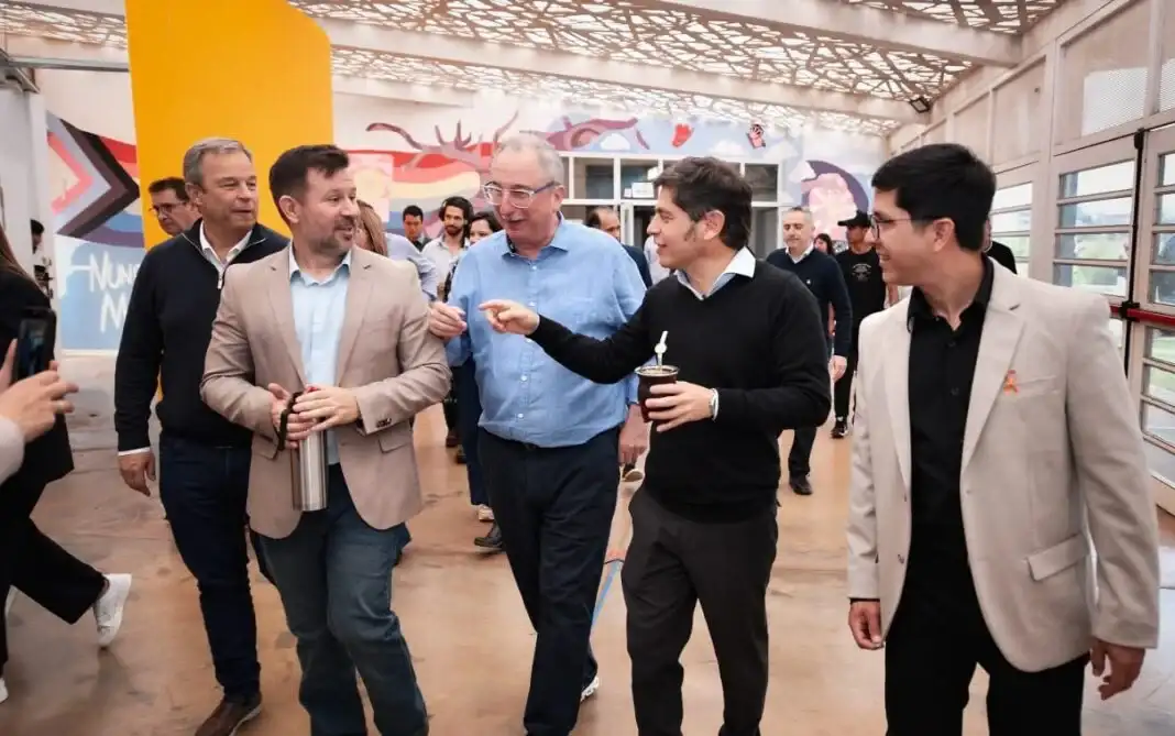 El gobernador bonaerense Axel Kicillof se reunió con su par de Misiones, Hugo Passalacqua.