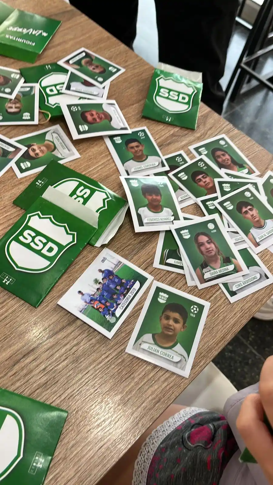 figuritas sociedad sportiva devoto