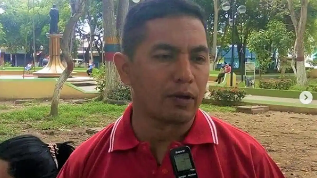 ¿SE FUMÓ UNA LUMPIA? Maestros en Venezuela no cobran por la guerra en Ucrania, según alcalde chavista