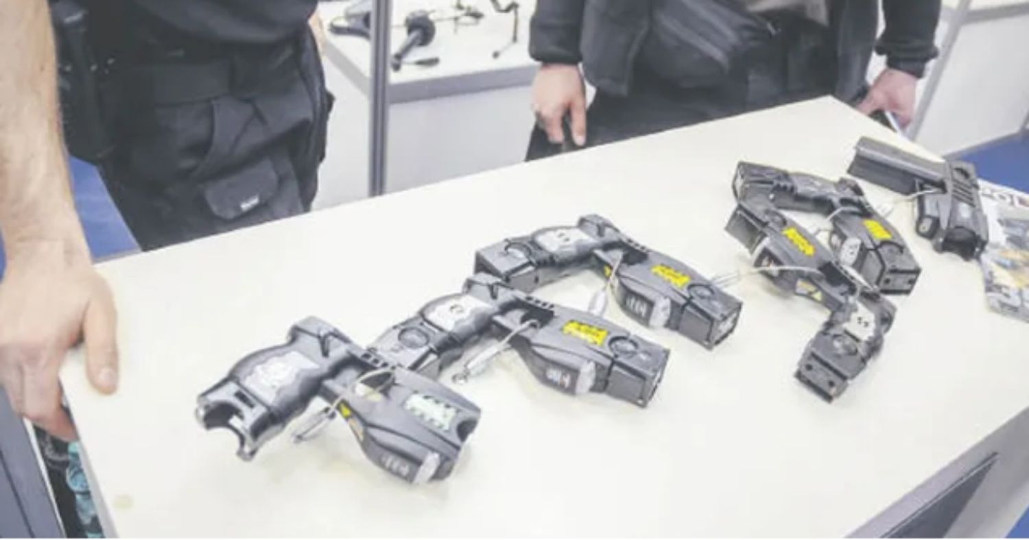 Pistolas Taser: el Gobierno porteño pidió a la Justicia que autorice su uso