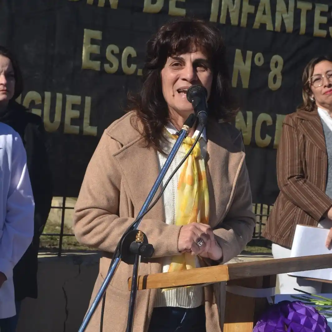 Emotivo festejo por los 50 años del Jardín de Infantes de la Escuela N° 8