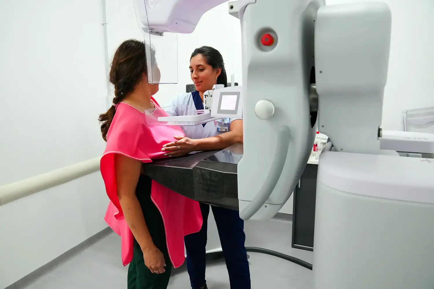 Octubre Rosa: promueven controles y detección temprana del cáncer de mama en Entre Ríos