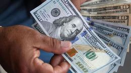 El dólar oficial sin freno: vuelve a subir este jueves y ya cotiza cerca de los $1400