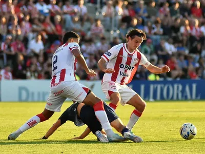 Unión e Independiente Rivadavia, iguales