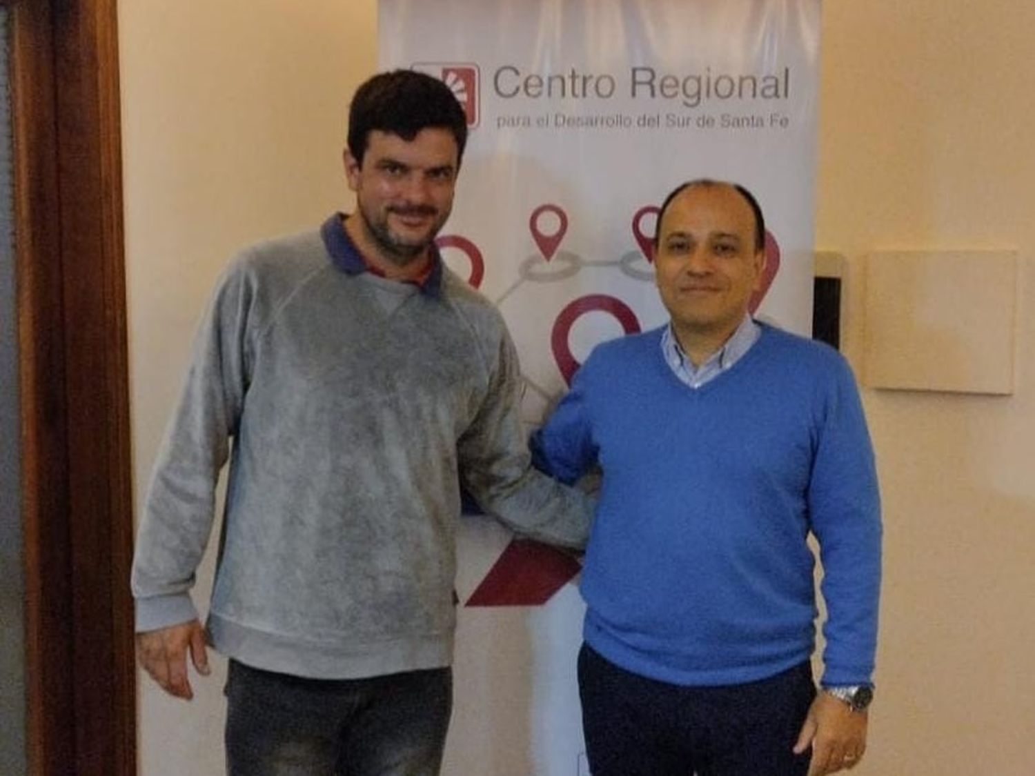 Pablo Cornejo junto al presidente del CRD, Alejandro Faber.
