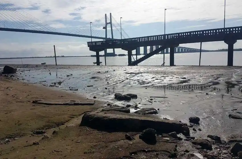Sigue la bajante del Río Paraná y renace la preocupación en las guarderías náuticas