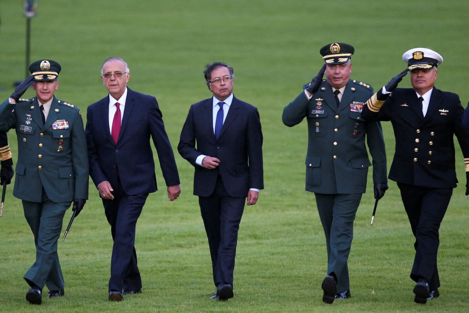 ¿Y EL PROCESO DE PAZ? Bombardeos y operativos contra el ELN continúan
