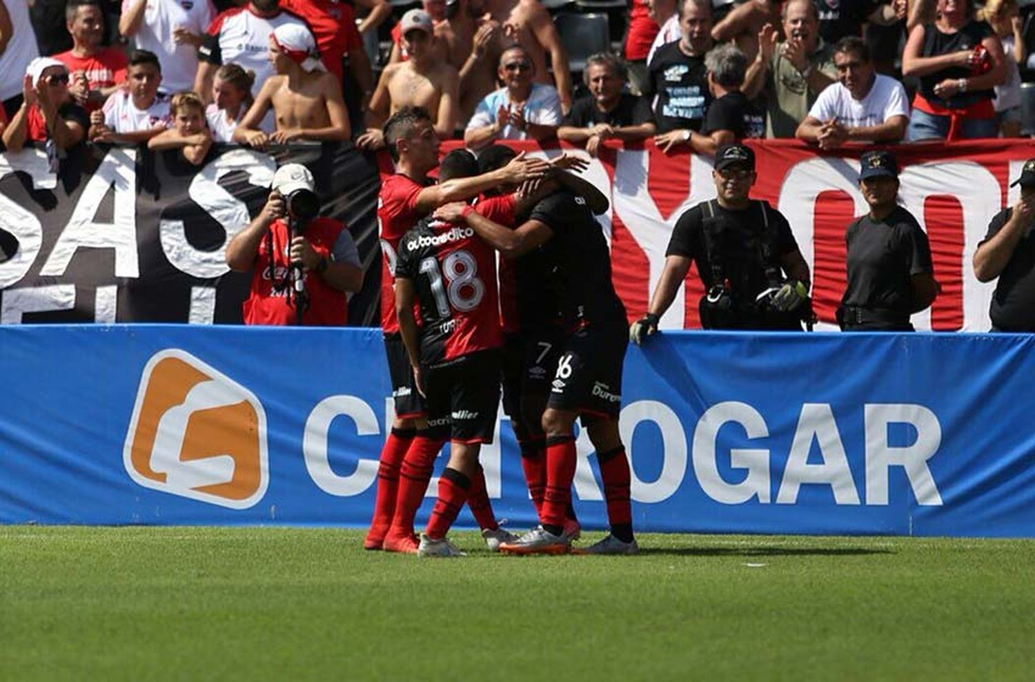 Newell’s se quedó con un triunfo más que necesario ante Tigre