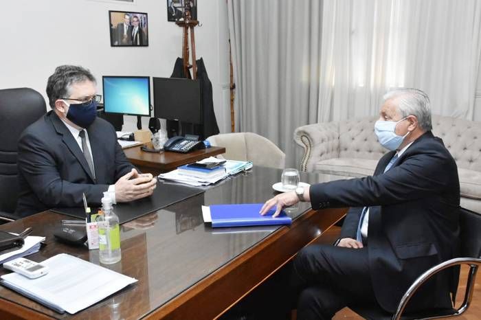 �SEl dragado del Río Uruguay es una prioridad en la agenda de gestión de las localidades ribereñas⬝
