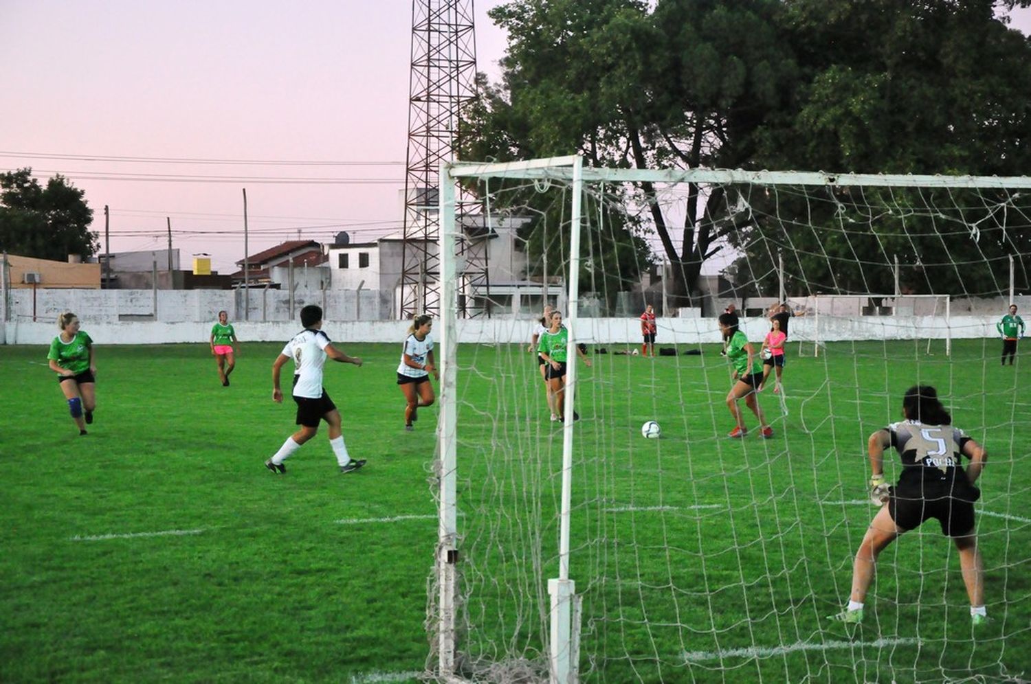 Se jugó la primera fecha del Nocturno de Ferro