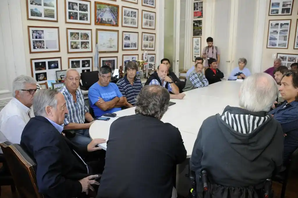 El Municipio seguirá gestionando por la vuelta del tren 