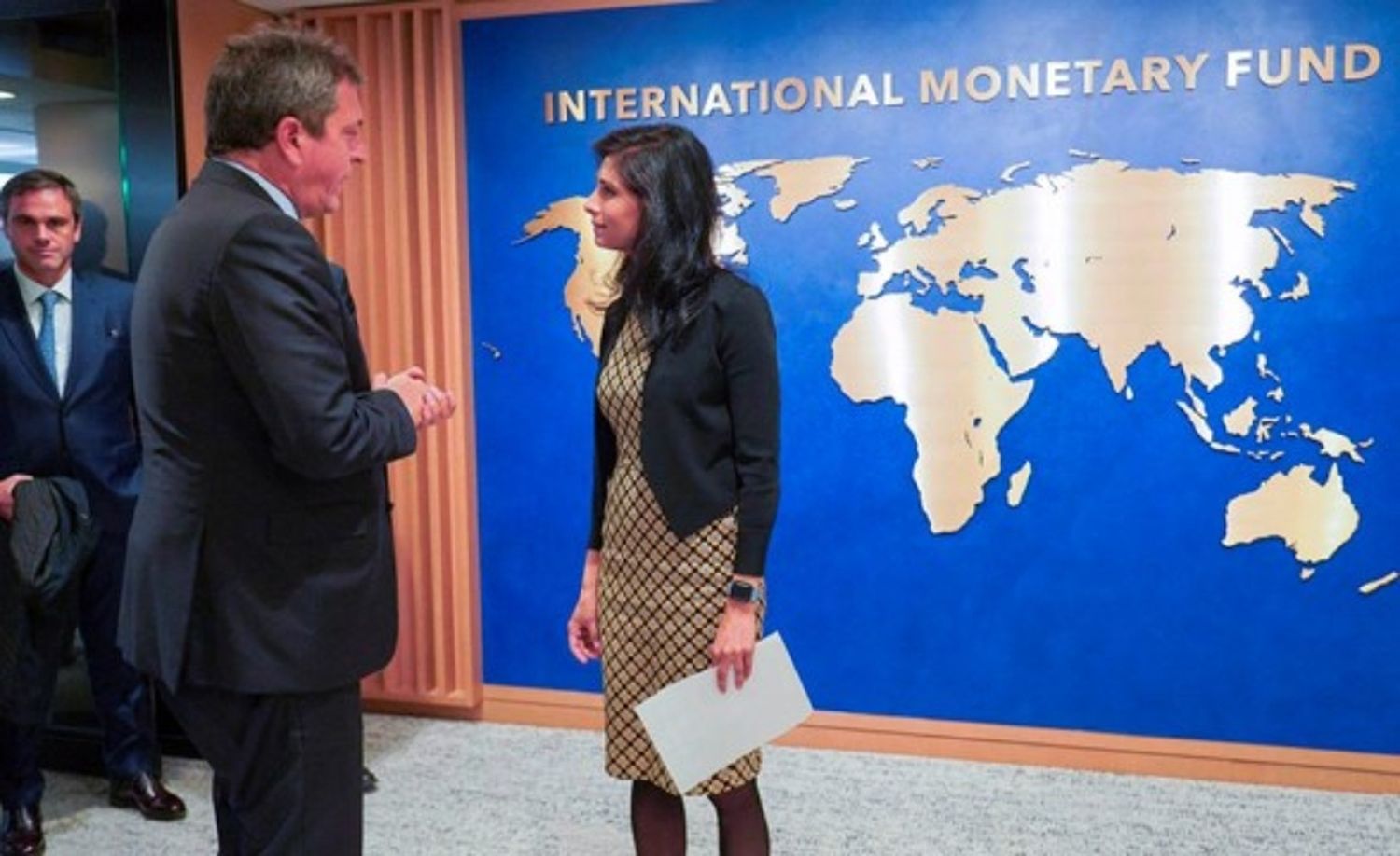 El FMI confirmó que habrá acuerdo de «objetivos y parámetros» con la Argentina para los próximos días
