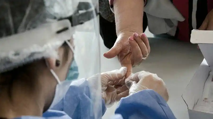 Hubo 3 fallecidos y 646 nuevos contagios en Argentina en las últimas 24 horas