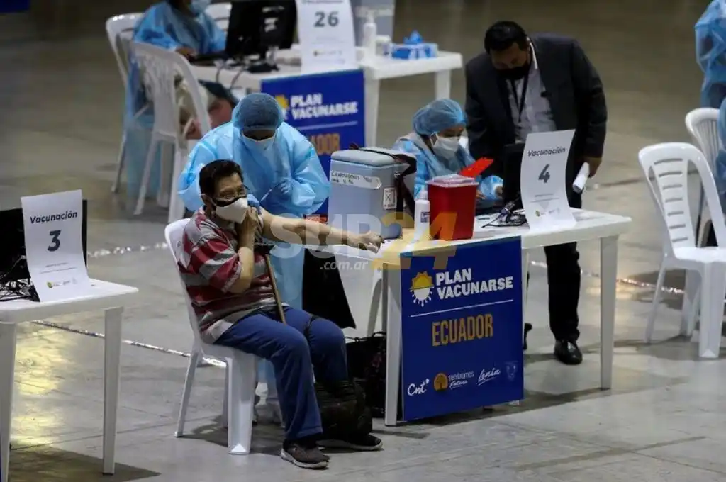 EEUU donará a Ecuador dos millones de vacunas de Pfizer