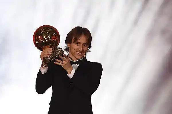 Modric ganó el Balón de Oro, cortando el reinado de Messi  y Ronaldo