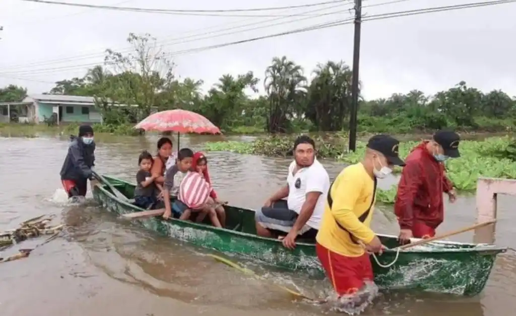 Tormenta Eta entra a Honduras tras dejar muertos en Nicaragua