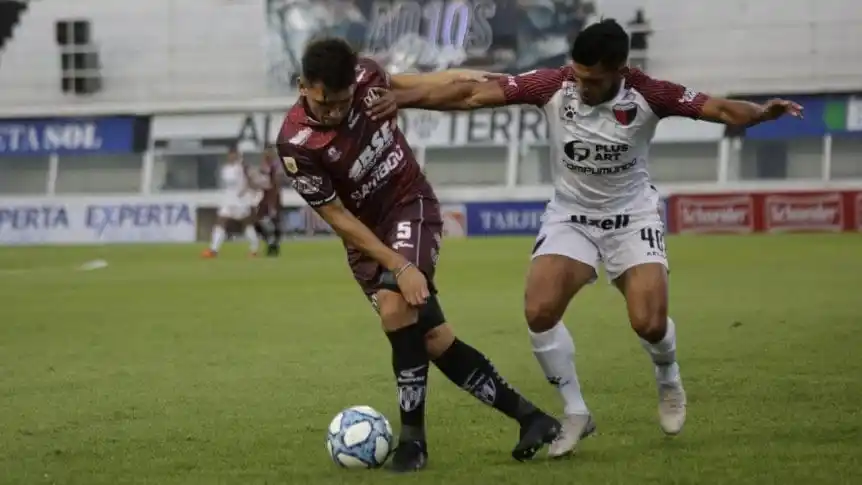 Copa Liga Profesional: Central Córdoba se enfrenta a Colón de Santa Fe