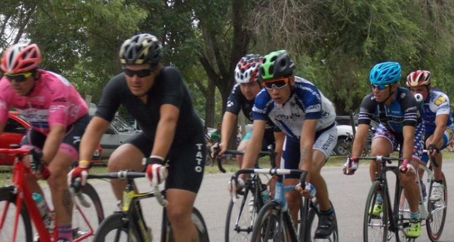 Agustín Basualdo triunfó en el Panorámico del Oeste