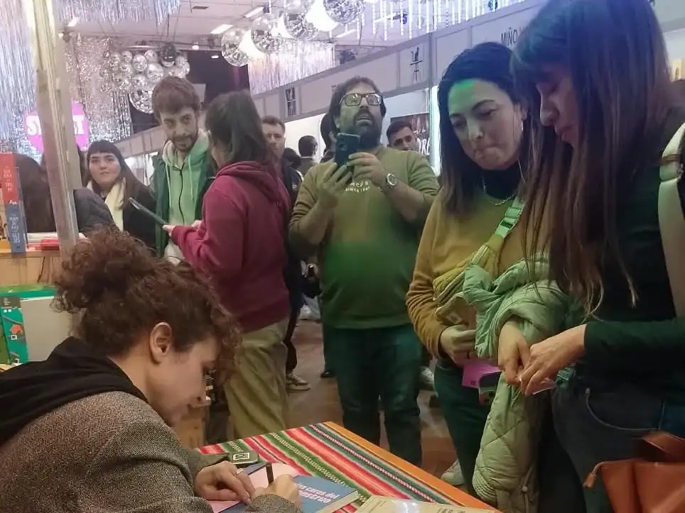 Mengolini en Feria del Libro - 2