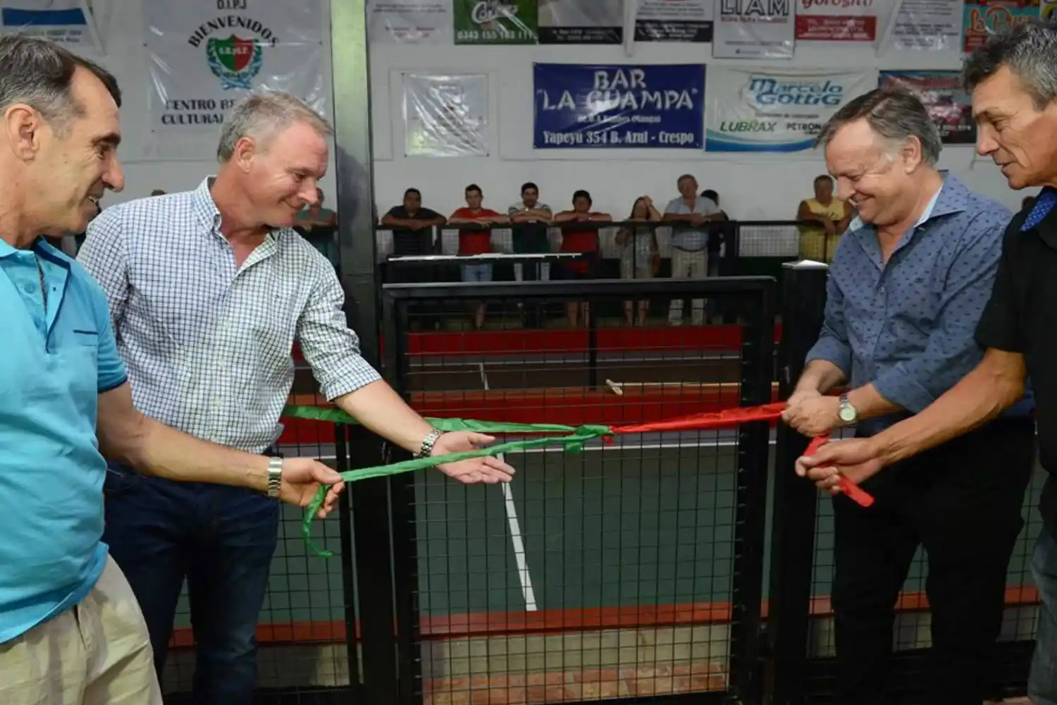 Quedaron inauguradas las nuevas canchas del Centro Recreativo y Cultural Ferroviario