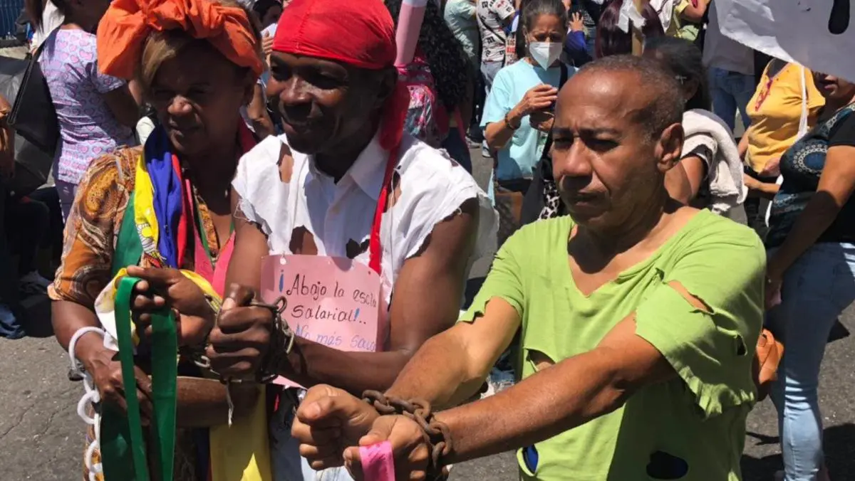 ¡SIN TREGUA! Docentes vuelven a la calle: estamos sometidos a una «esclavitud moderna» (+Fotos y Videos)