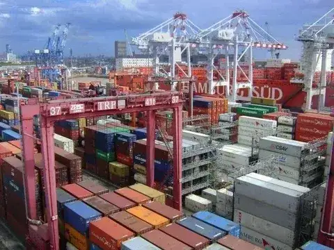 El superávit de la balanza comercial de marzo fue récord.