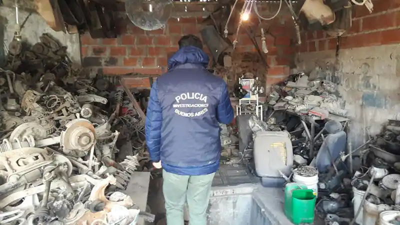 Por robo de autos: secuestraron unas 600 autopartes